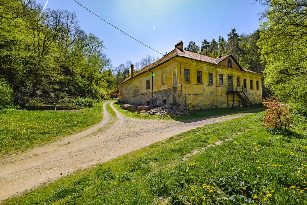 Prodej Loveckého zámečku u Hradu Veveří