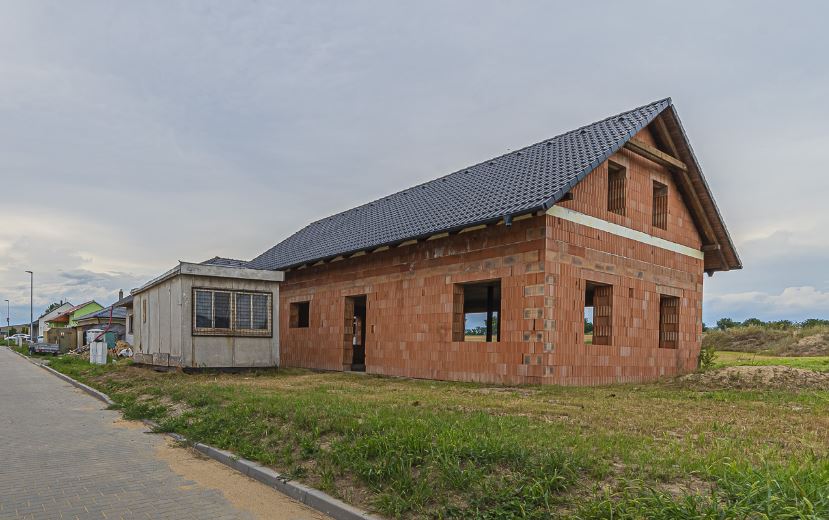Kúpa hrubej stavby rodinného domu v obci Šumice